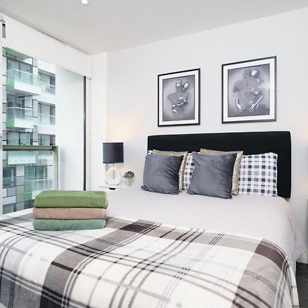 Cobalt Point 2 Apartment ลอนดอน ภายนอก รูปภาพ