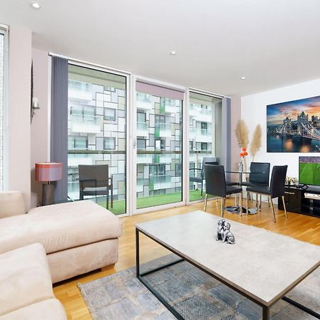 Cobalt Point 2 Apartment ลอนดอน ภายนอก รูปภาพ