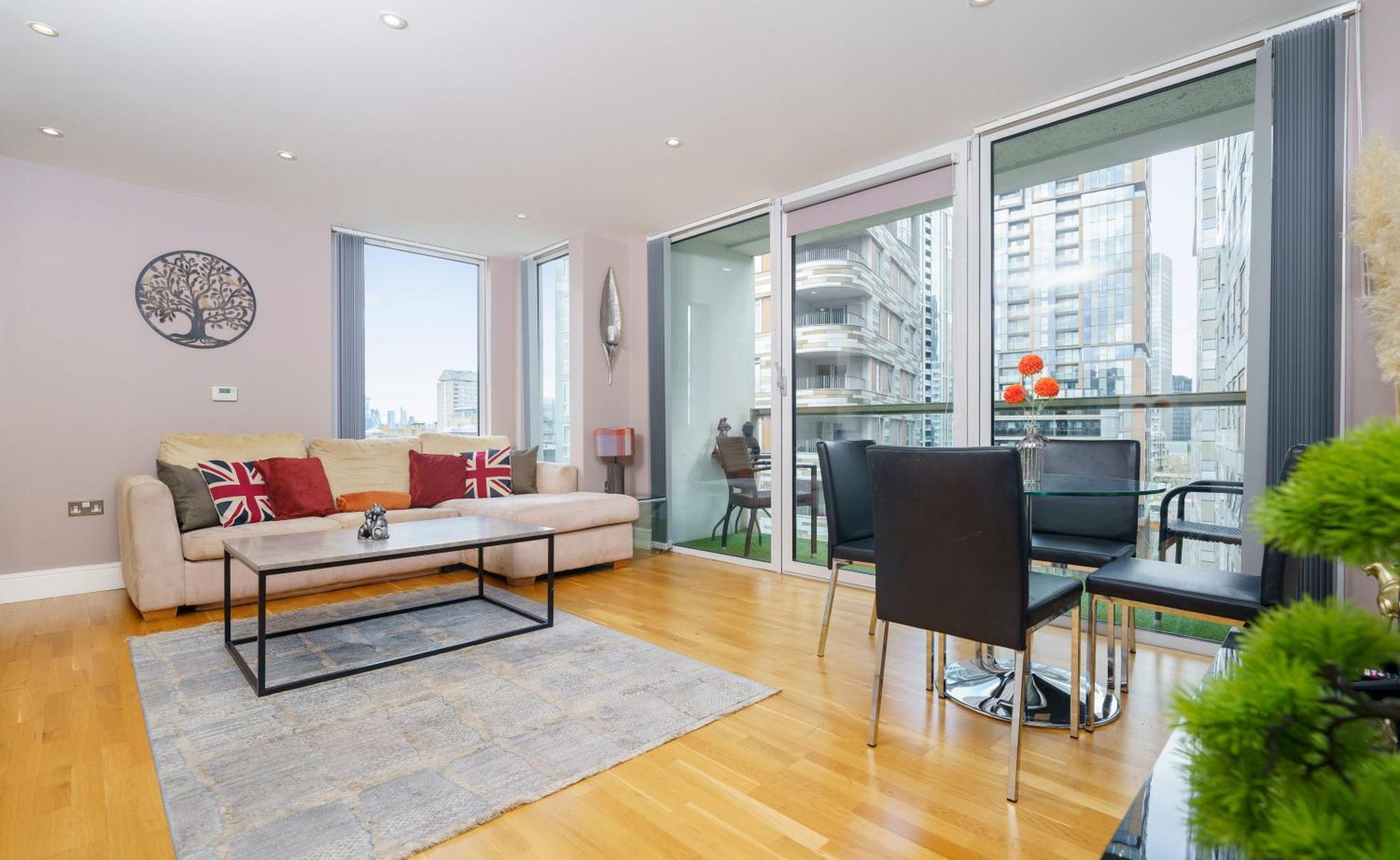 Cobalt Point 2 Apartment ลอนดอน ภายนอก รูปภาพ