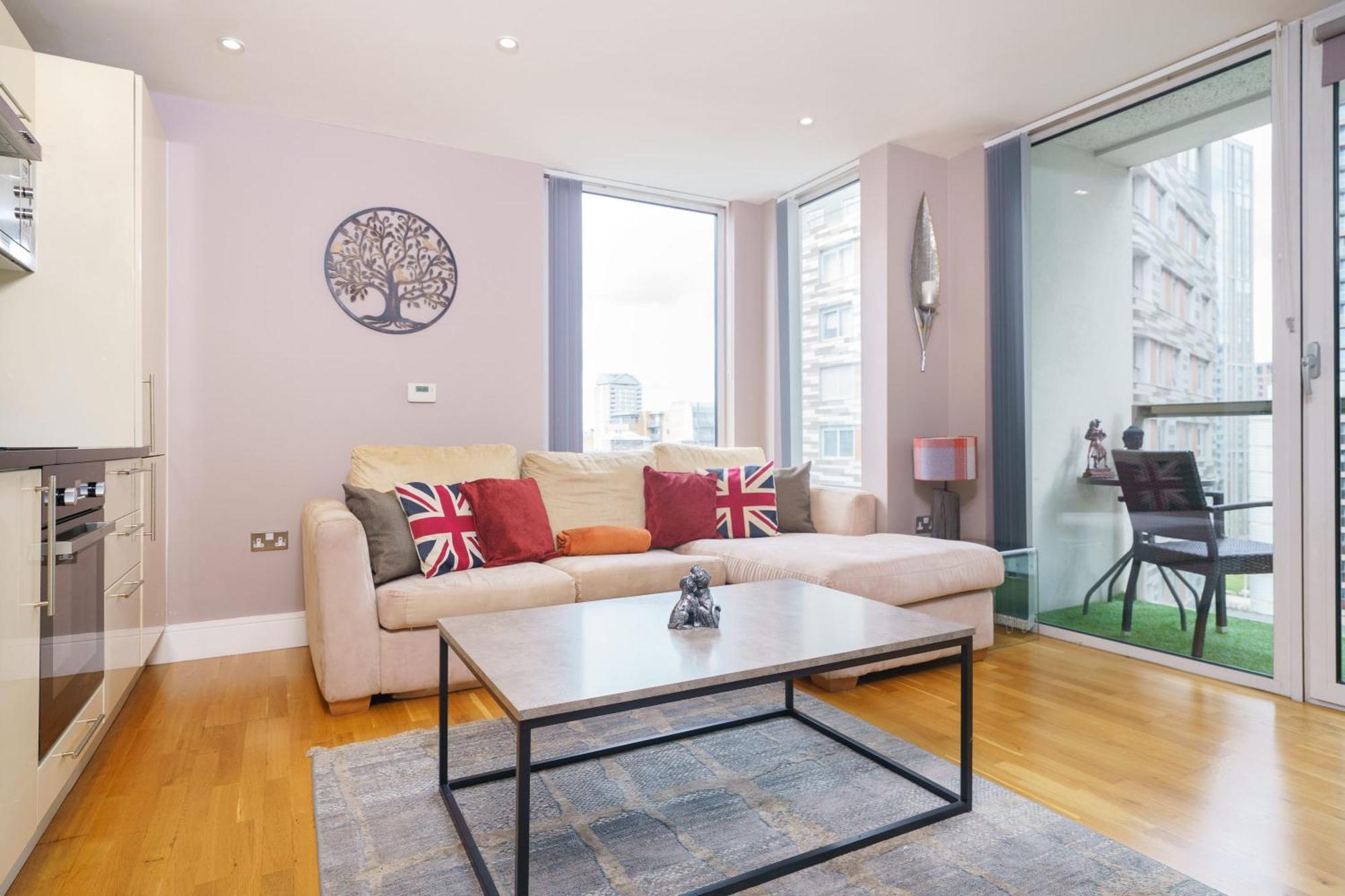Cobalt Point 2 Apartment ลอนดอน ภายนอก รูปภาพ